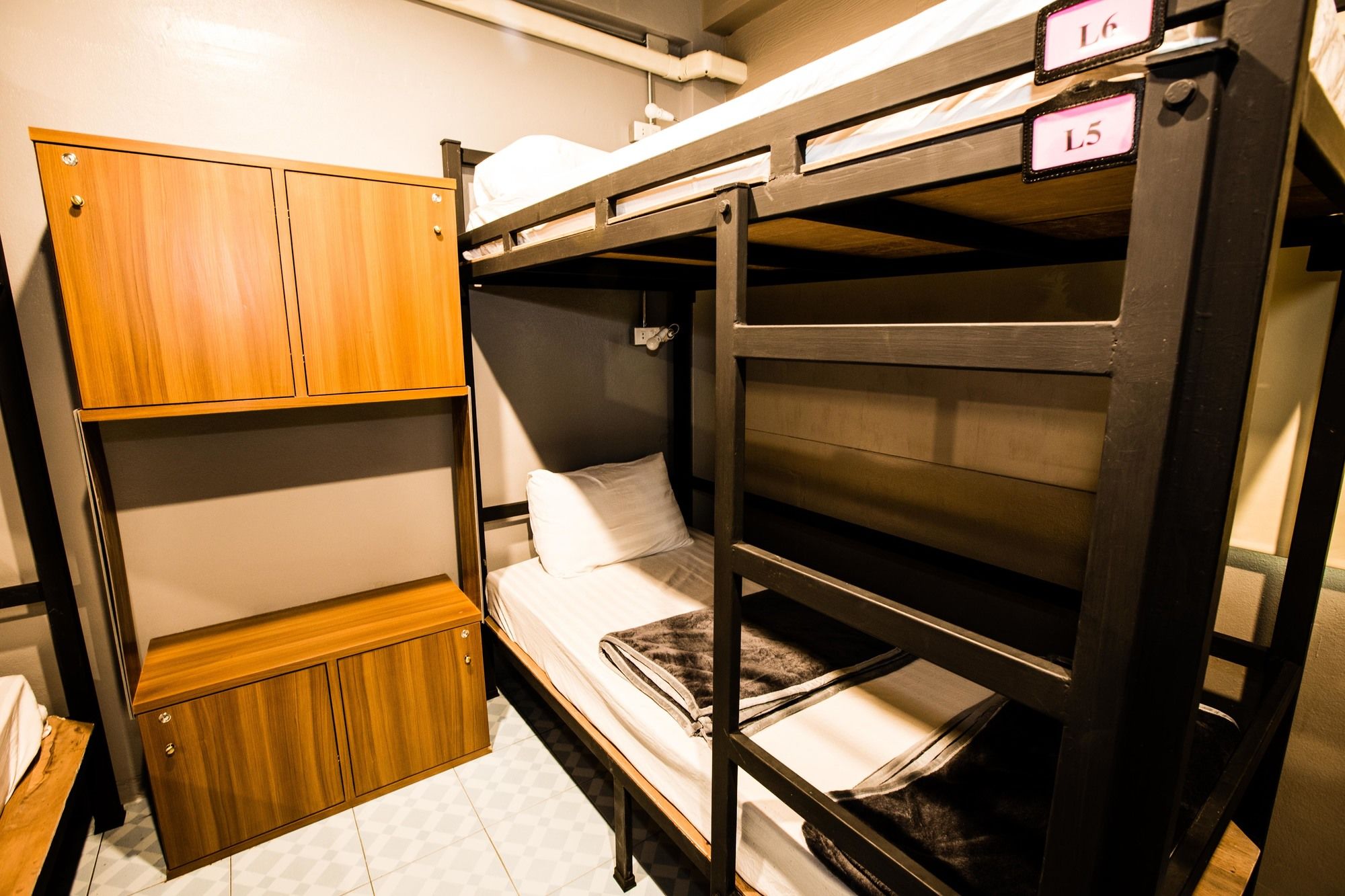 Hits Hostel