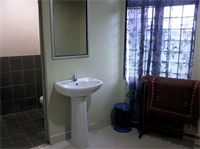 Haliman Guest House