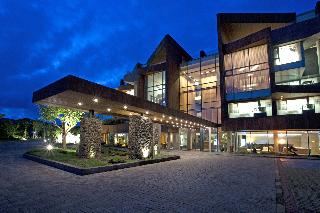 Bayhill Pool & Villa