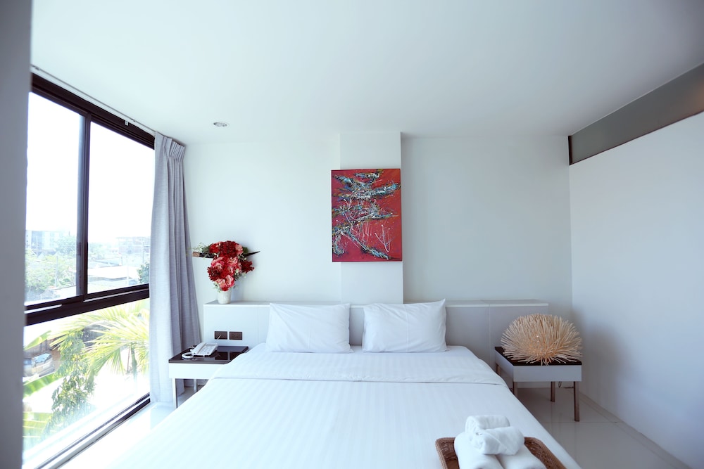 Neca Complex Apartment