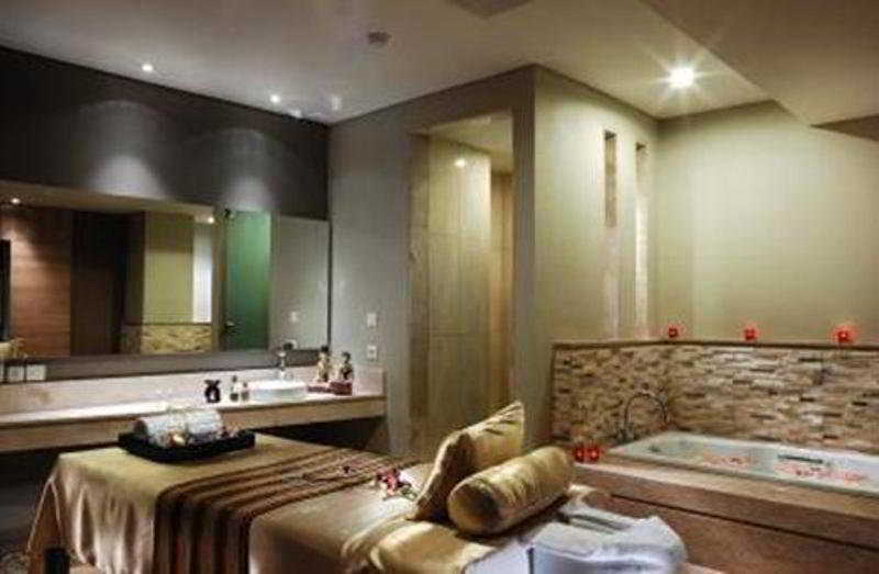 Holiday Inn Bandung Pasteur