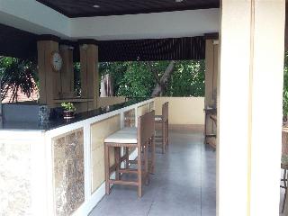August Suites