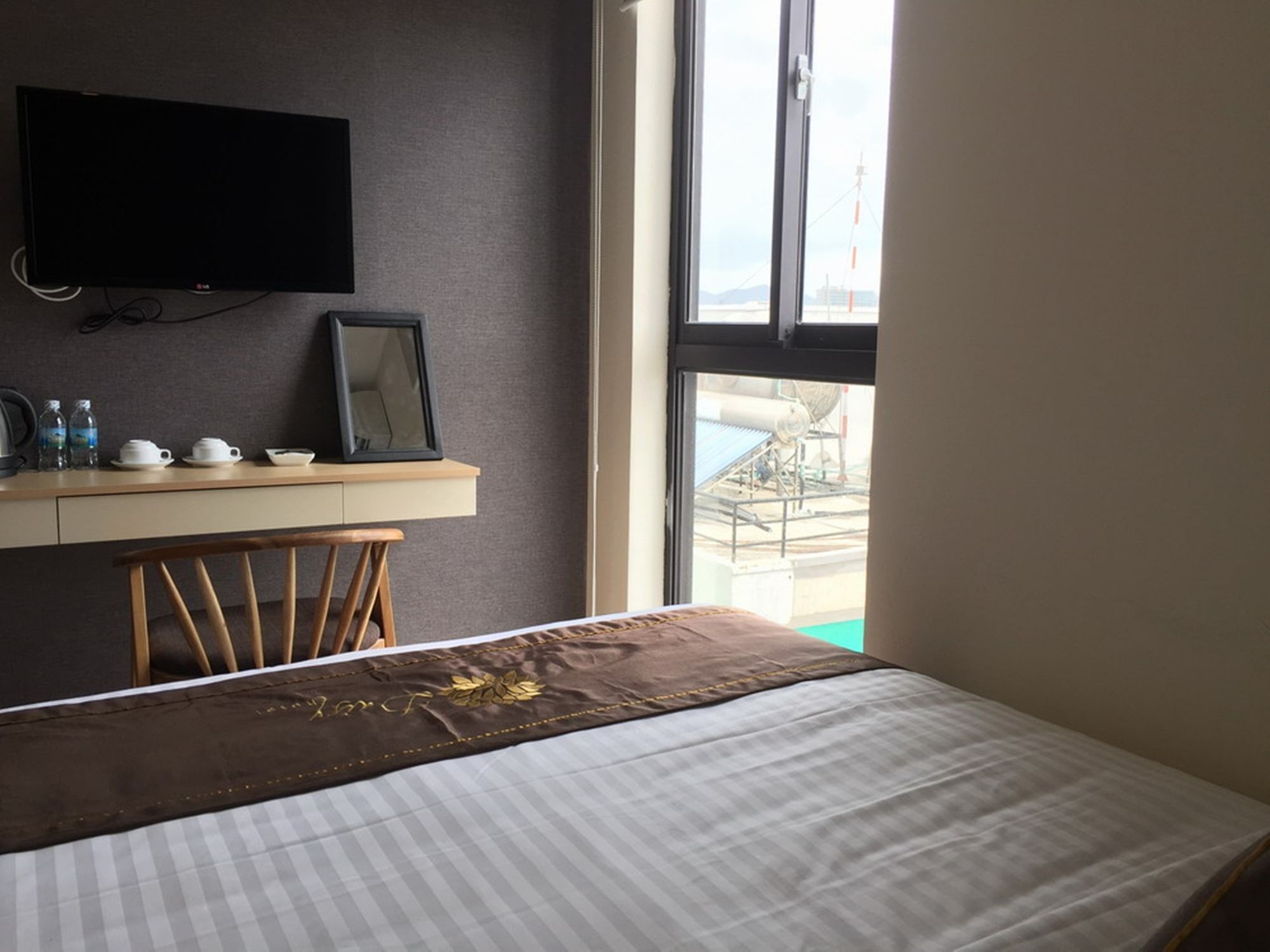 Daisy Hotel