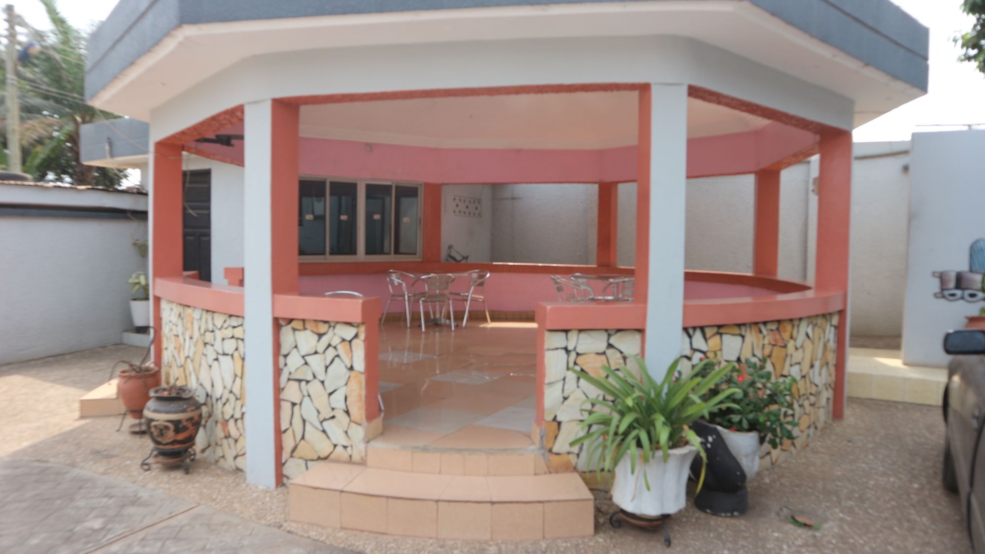 Global Summer Hotel