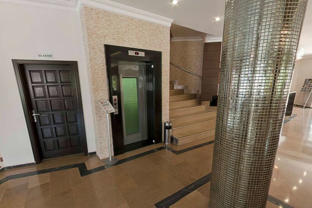 Carmen Suite Hotel