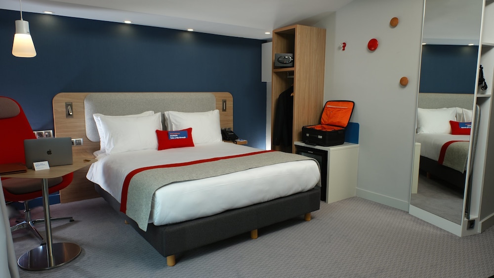 Holiday Inn Express Istanbul - Atakoy Metro