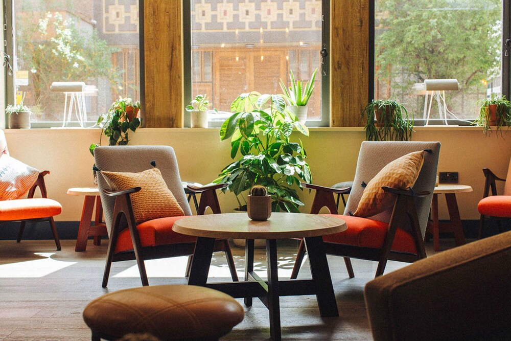 The Corner Hotel London City