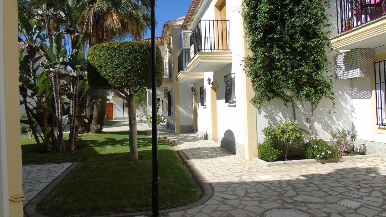Apartamentos Turísticos Vera Coast