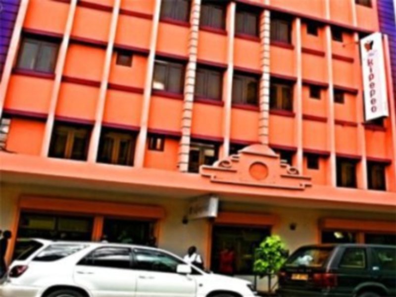 Raya Hotel
