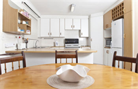 De Keurboom Guesthouse
