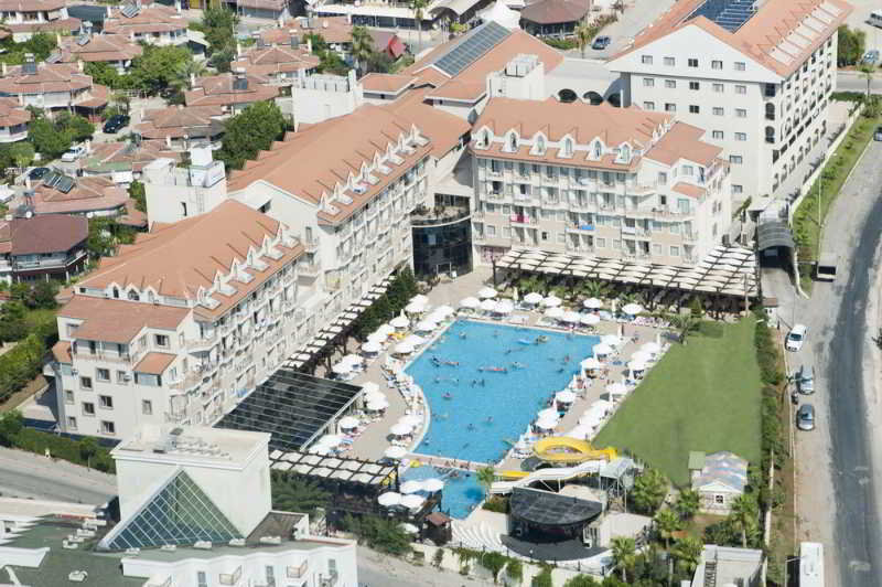 Diamond Beach Hotel & Spa