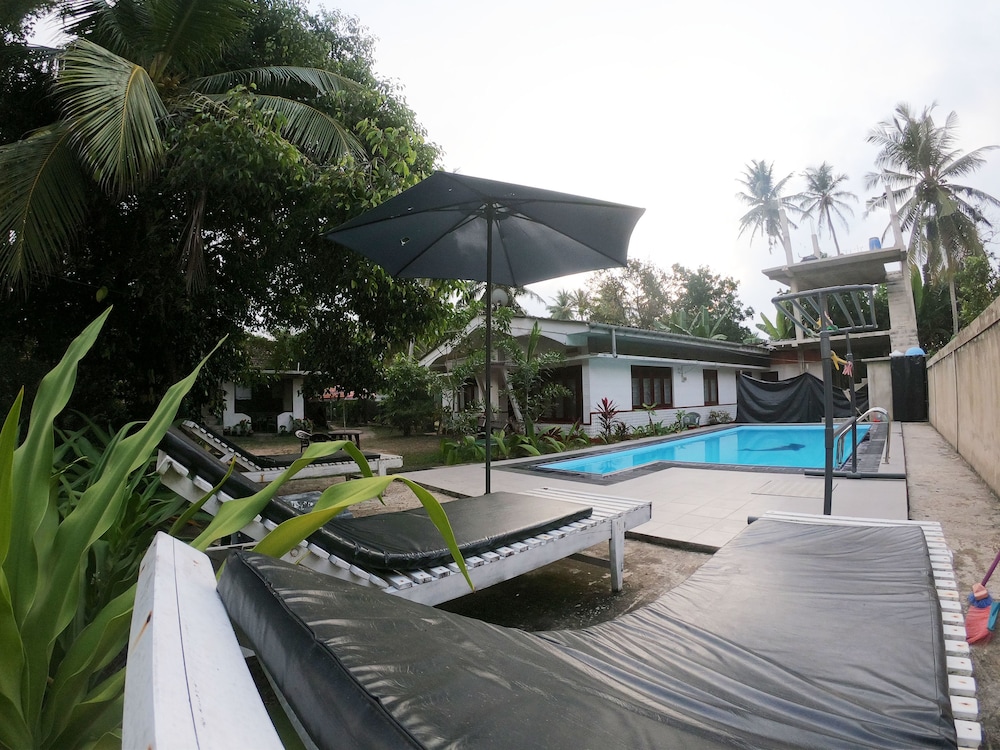 Shrinith's Place Dodanduwa