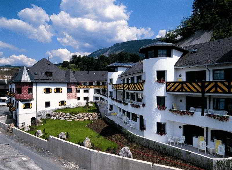 Family Hotel Schloss Rosenegg