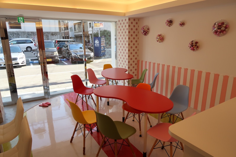 Picnic Hostel Osaka