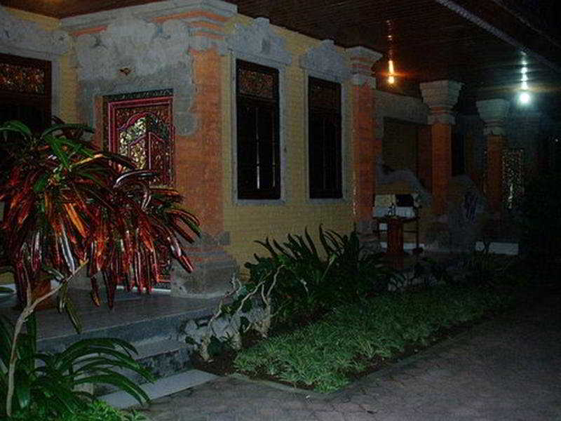 Satriya Cottage