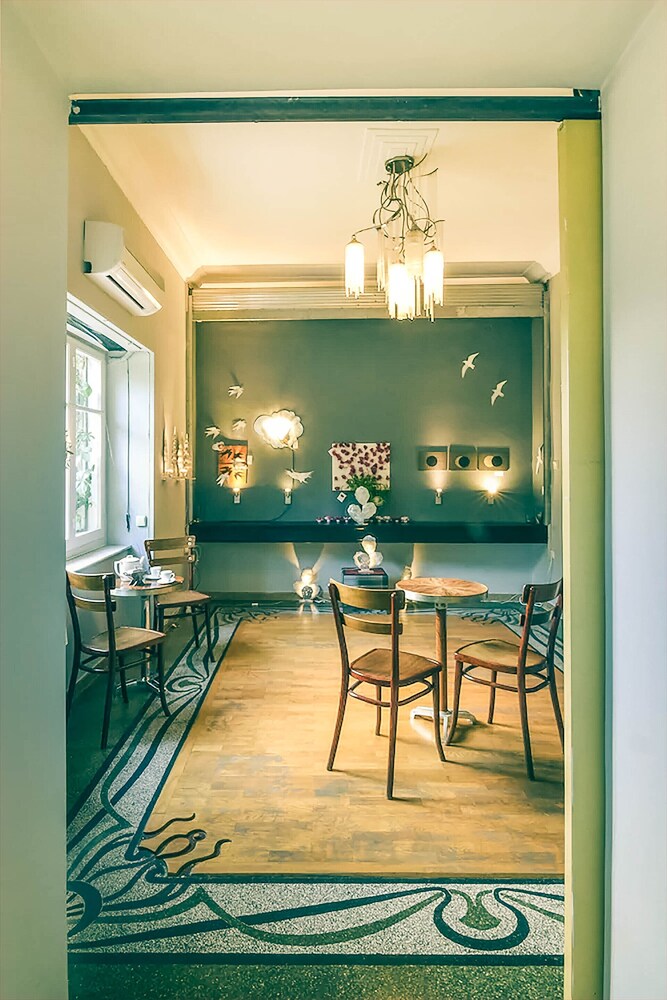 Athens Green Apartments