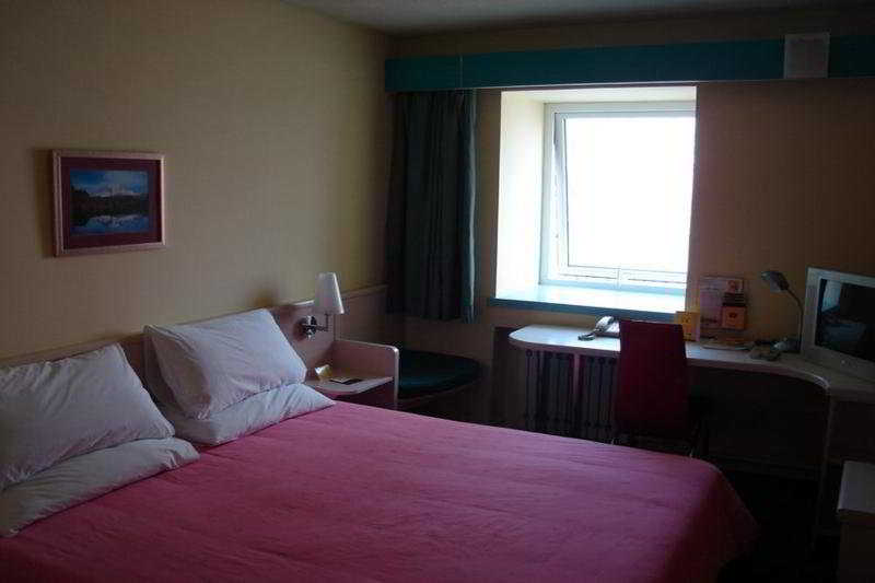 Home Inn Wuhan Gaoxiong Road