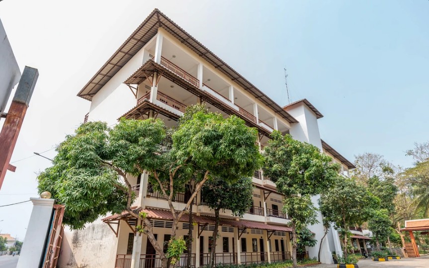 Dara Express Inn by Angkor Green Gardens