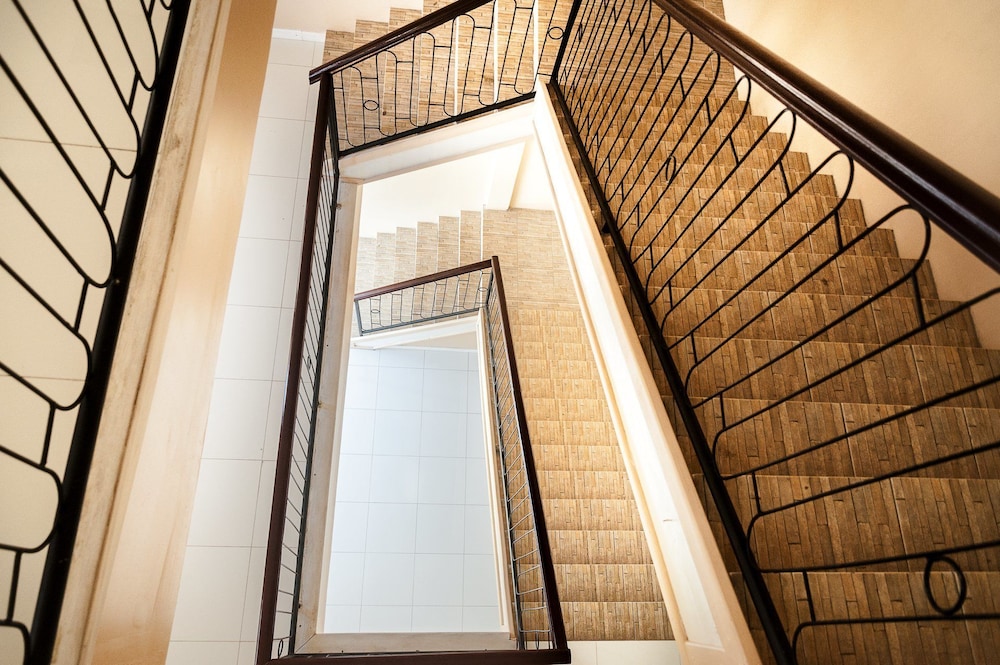 Hampton Garden Apartments — photo 5