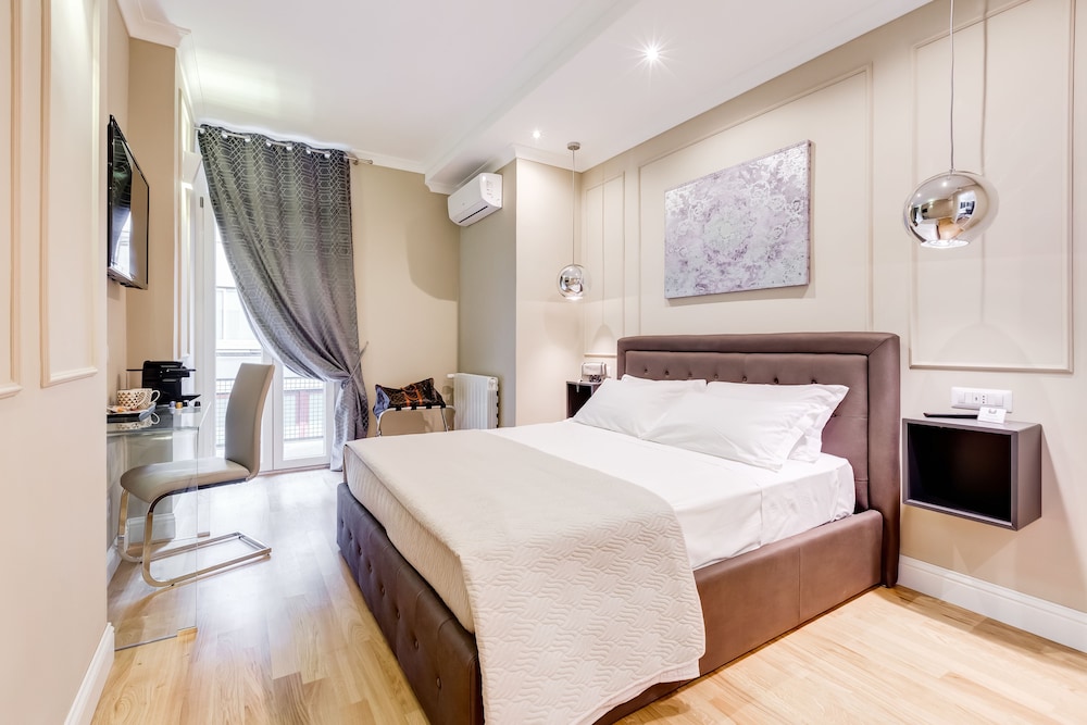 Mellini Palace Suites