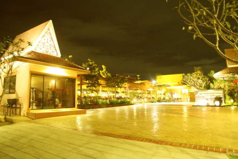 Ploy Khumthong Boutique Resort