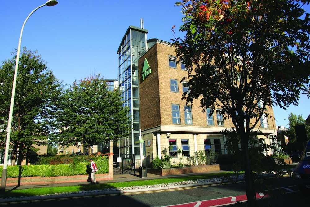 YHA London Thameside