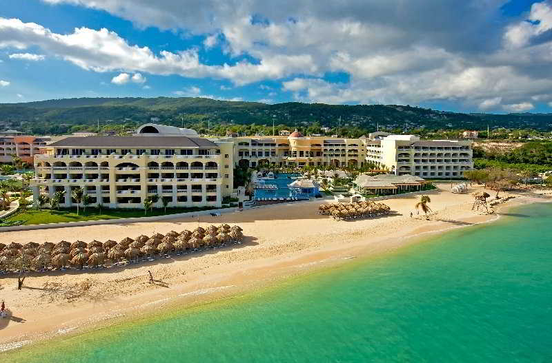 Iberostar Grand Rose Hall