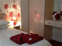 One Rutland Gate Apartments
