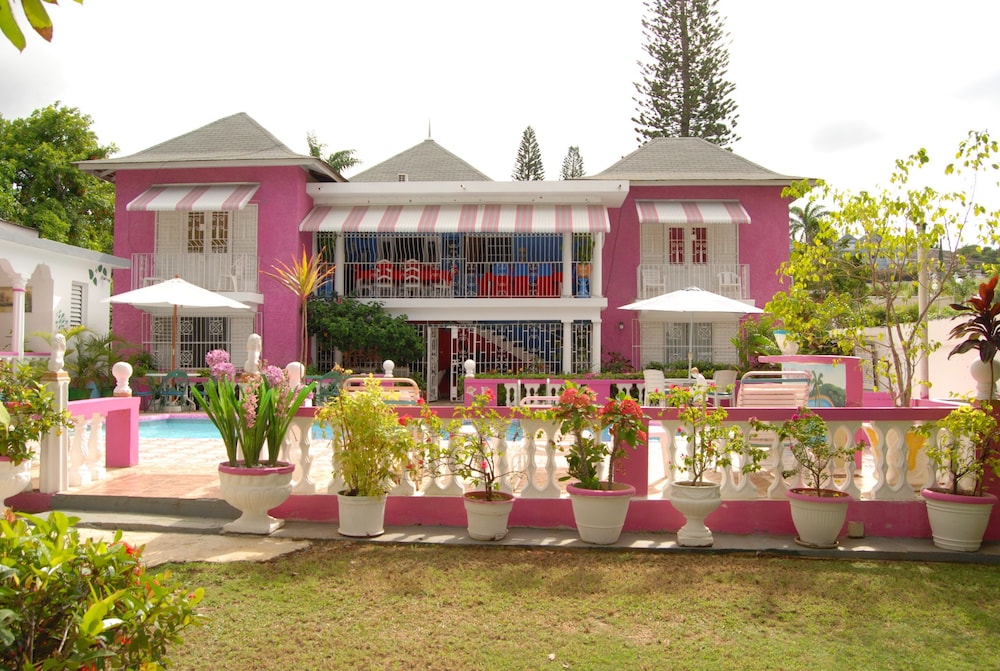 Hibiscus Hostel