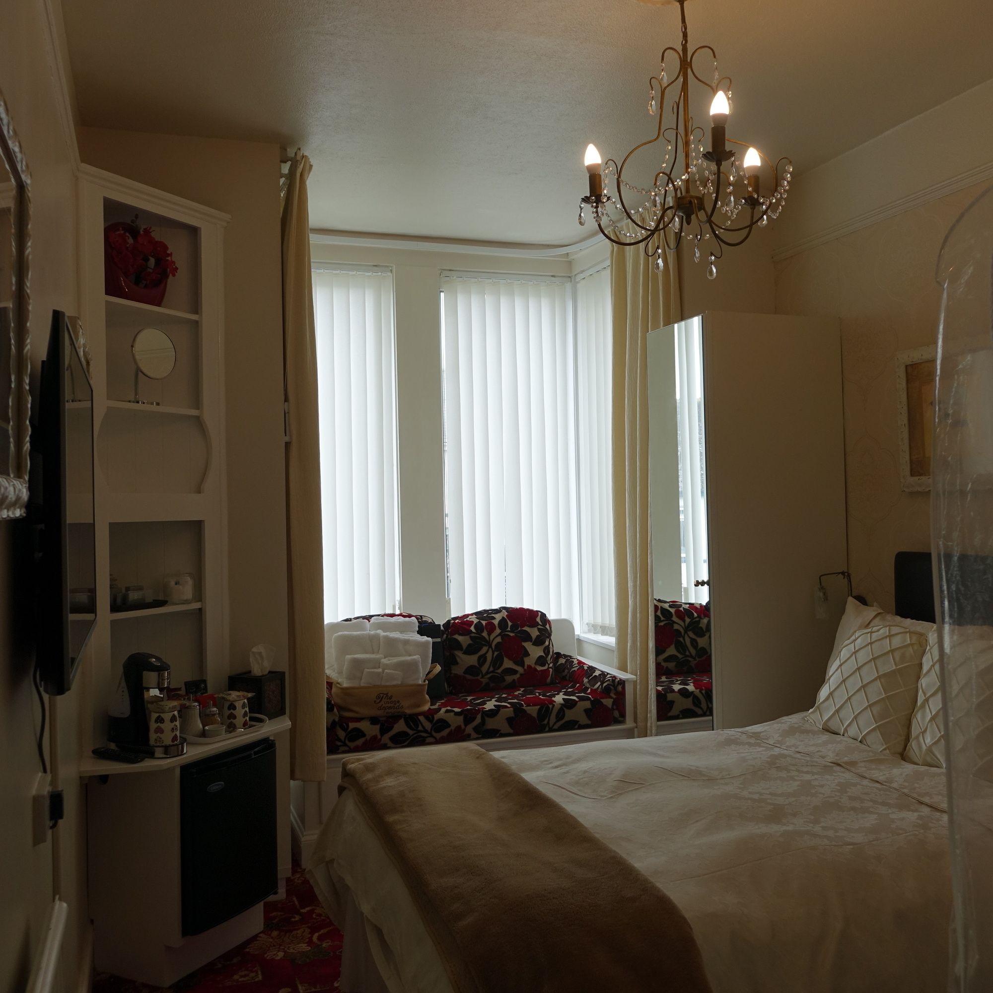 Hepworth Bed & Breakfast