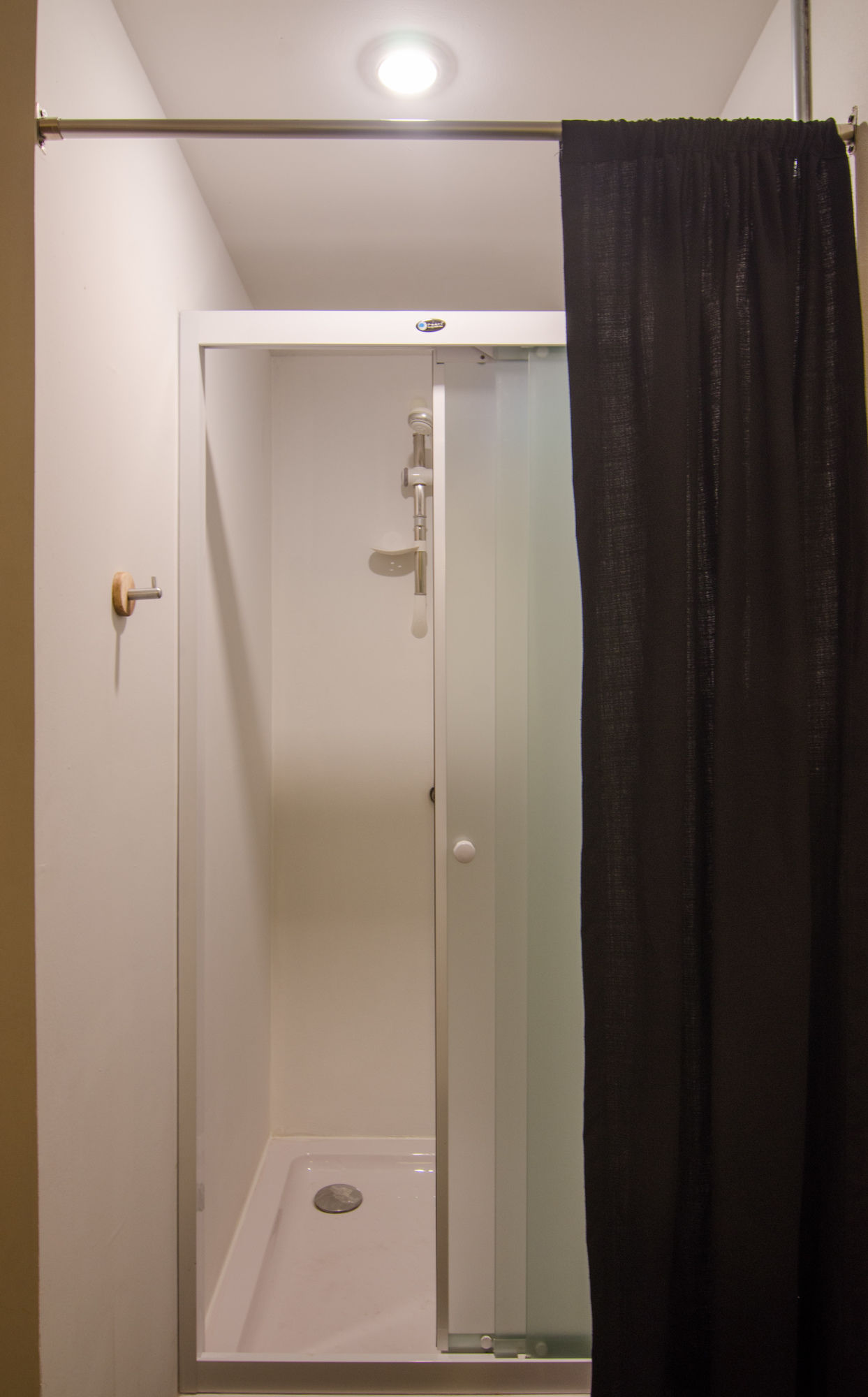 Happynest Inspiring Hostel