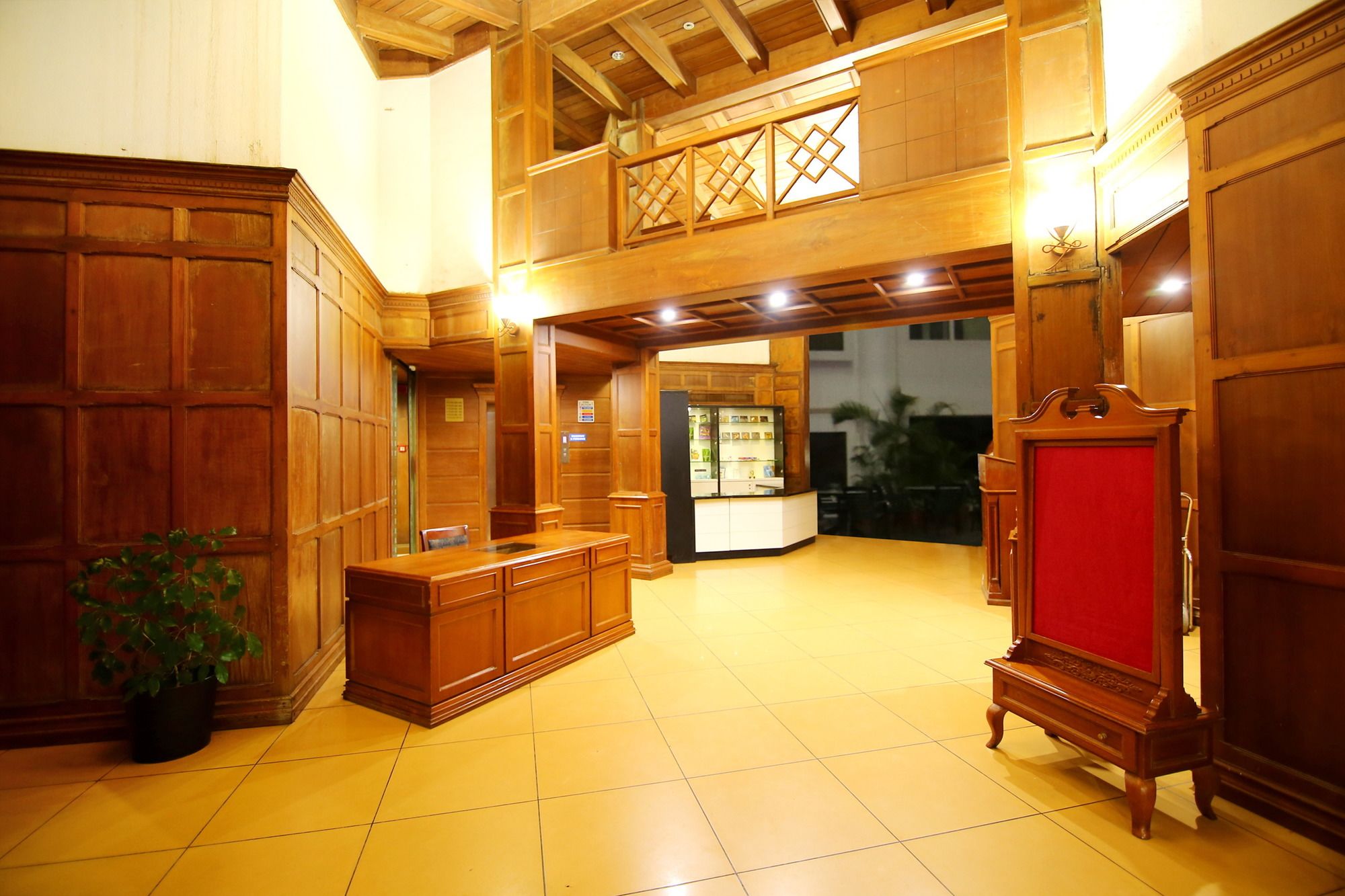 Mermaid Hotel by OYO Rooms