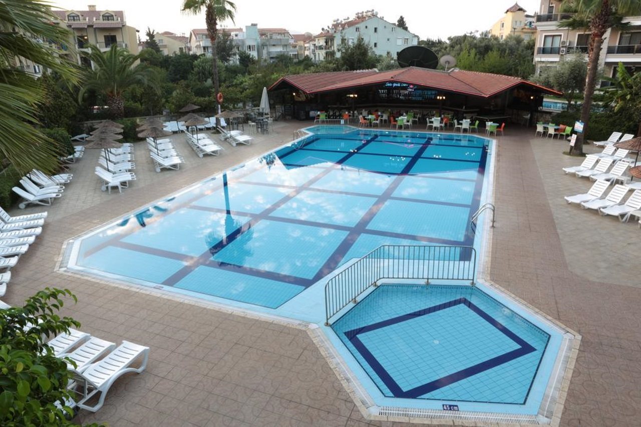 Hotel Club Turquoise Apartments