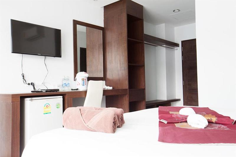 Patong Buri Resort
