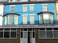 100 Pipers Hotel