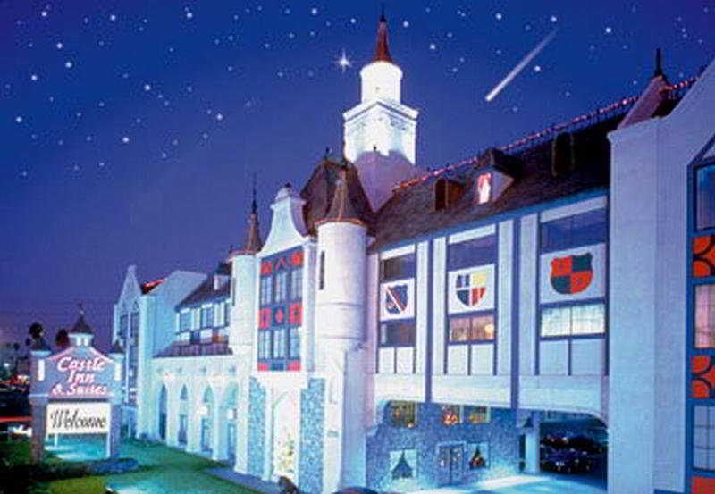 Castle Inn & Suites