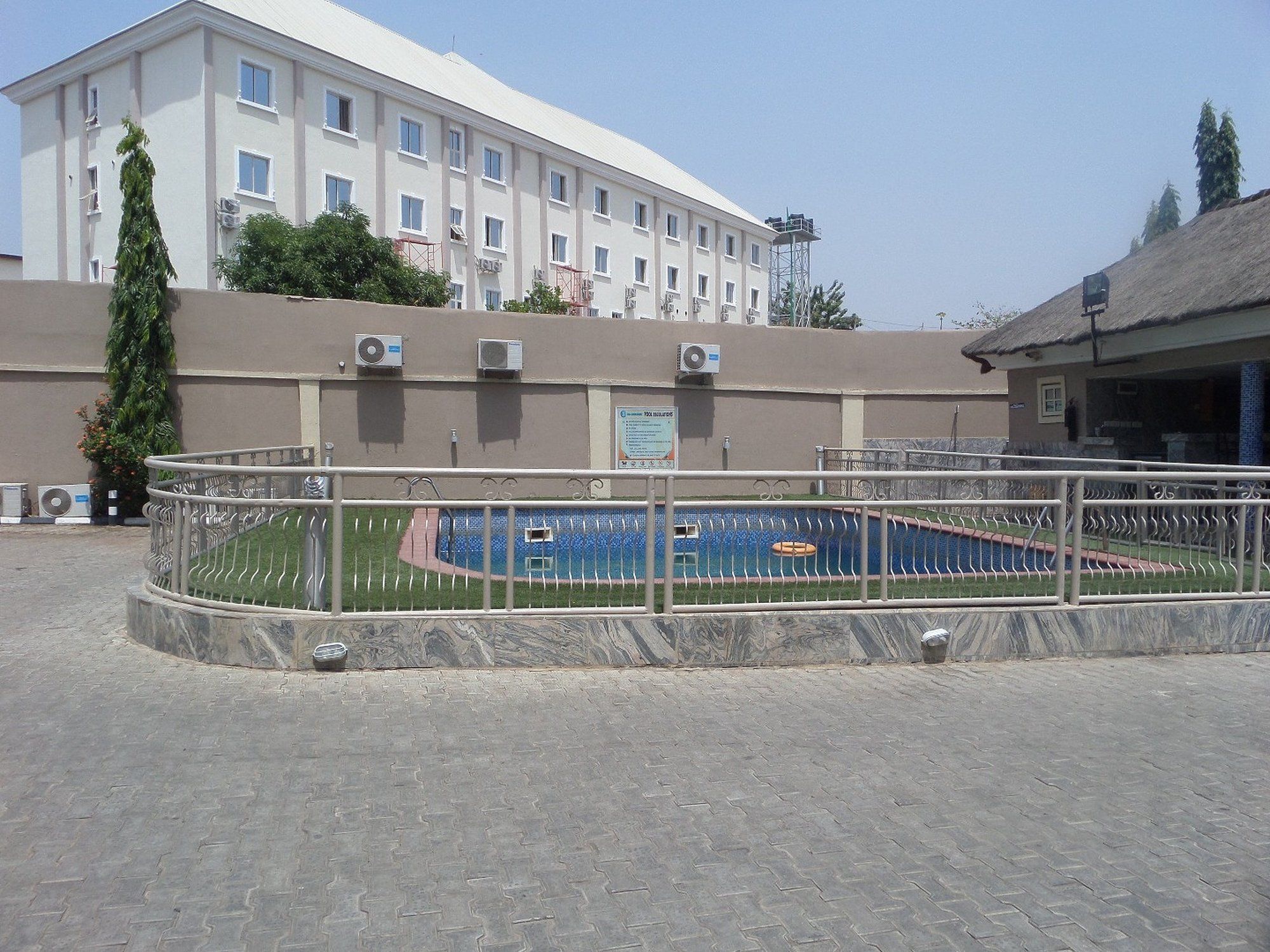 De-Dominic Suites & Resorts Ltd