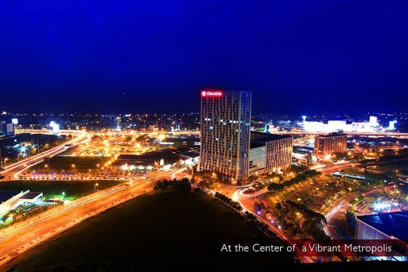 Crimson Hotel Filinvest City Manila