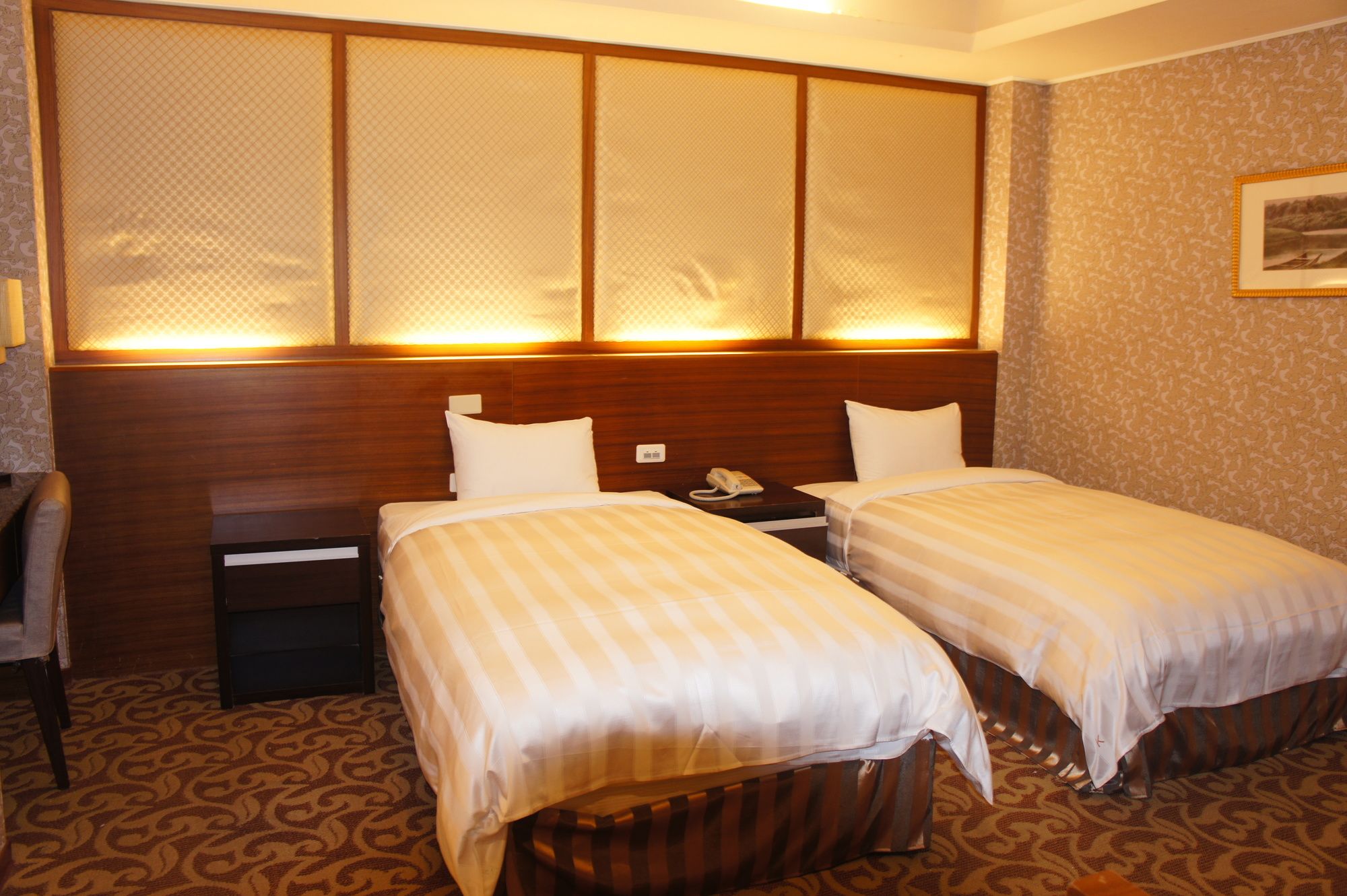 Herhuan Hotel