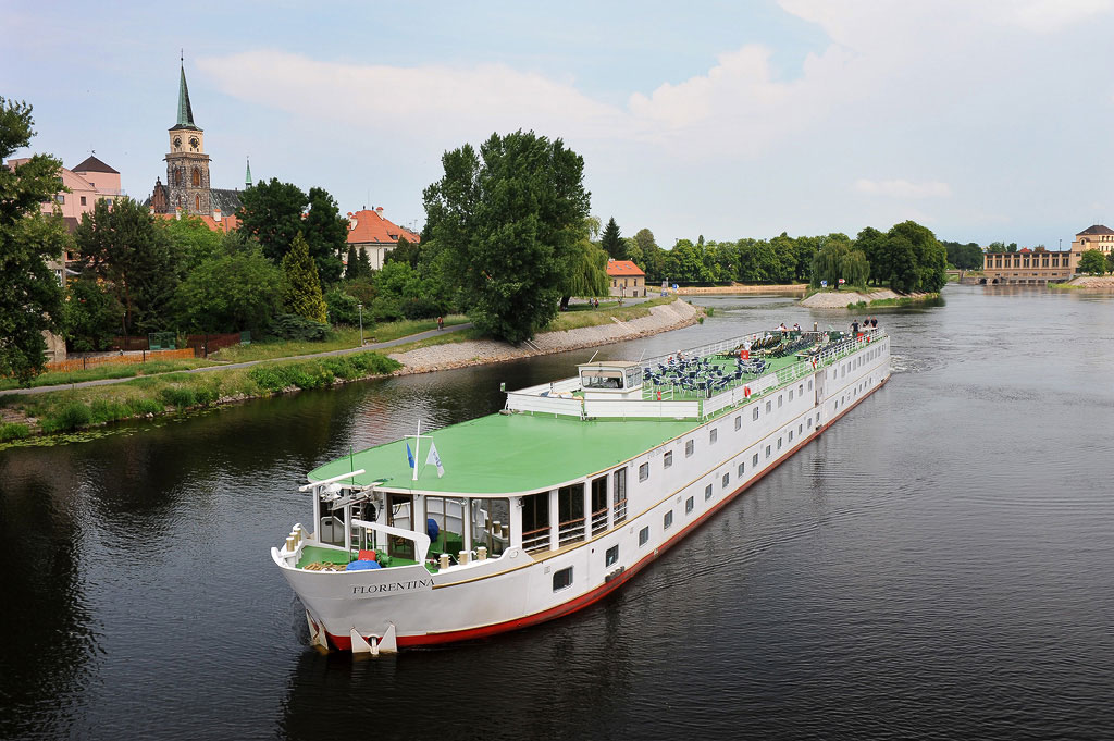 Florentina Boat