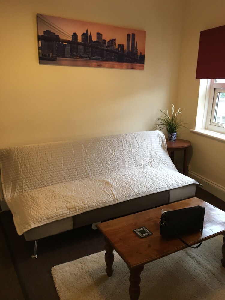 Felix Lodge Apartments