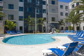 Staybridge Suites Naples - Marco Island