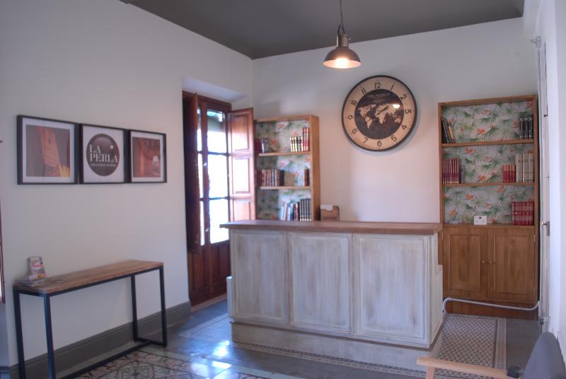 La Perla Granada Suites