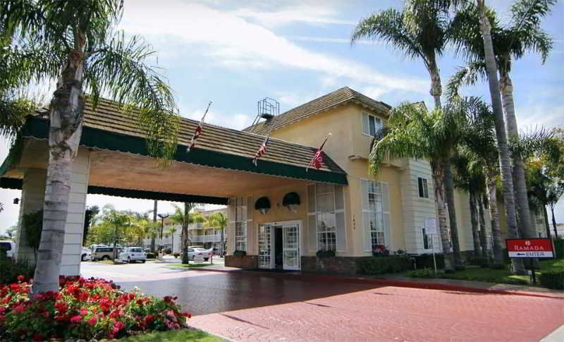 Ramada by Wyndham Costa Mesa/Newport Beach
