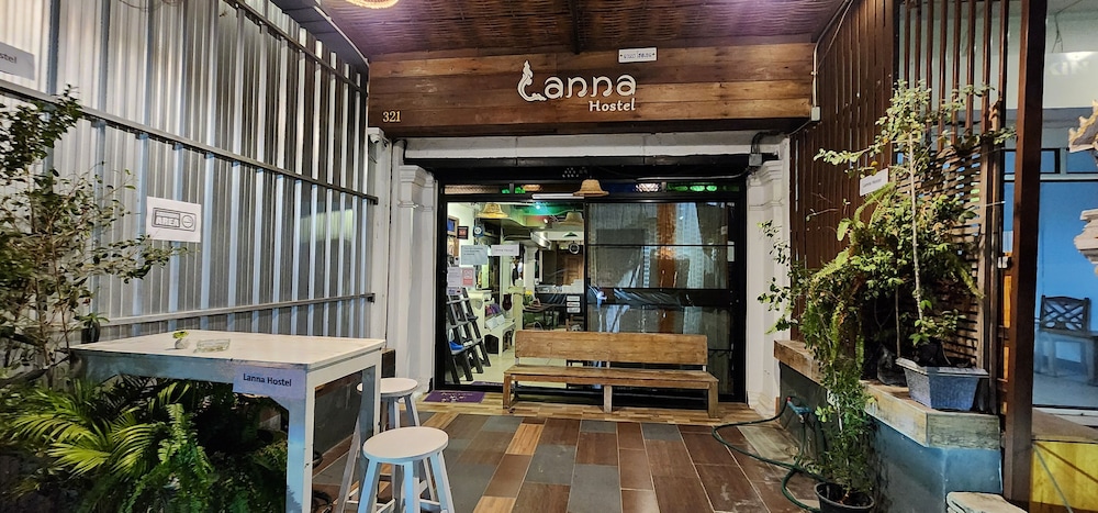 Lanna Hostel