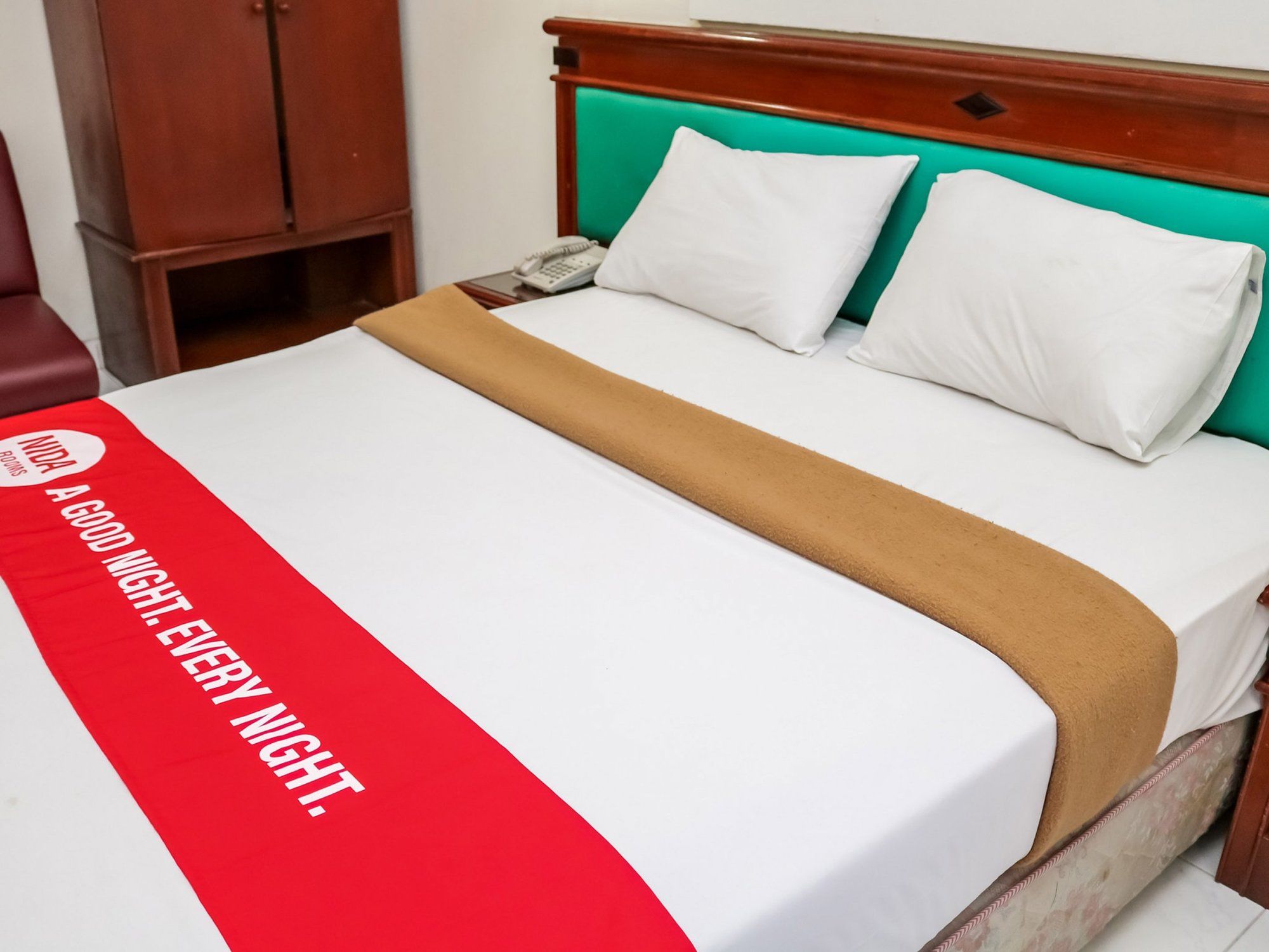 Puri Jaya Hotel