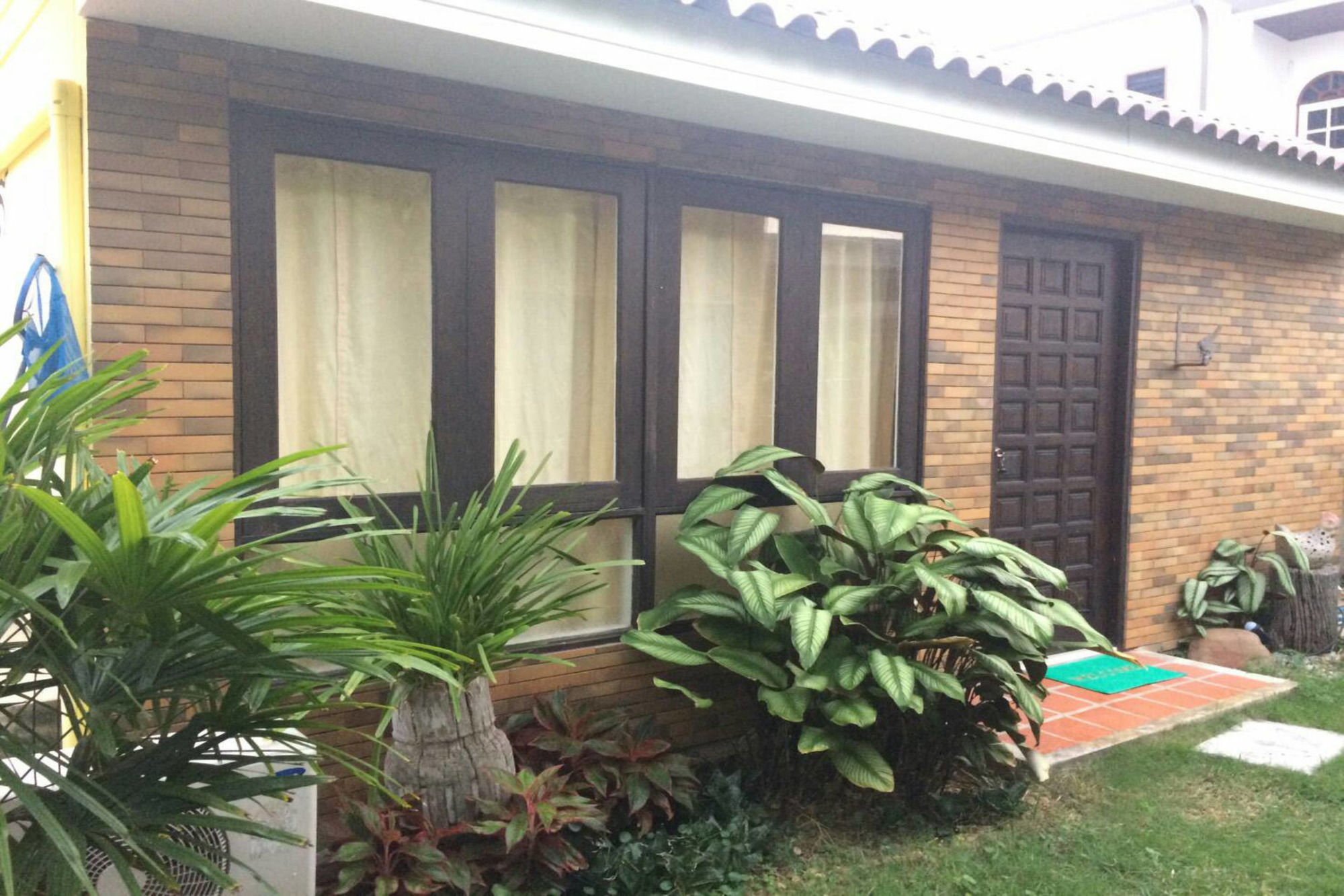 Baan Talay 51