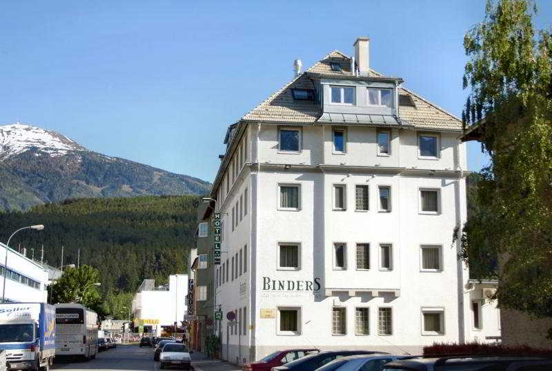 Binders Budget City Mountain Hotel