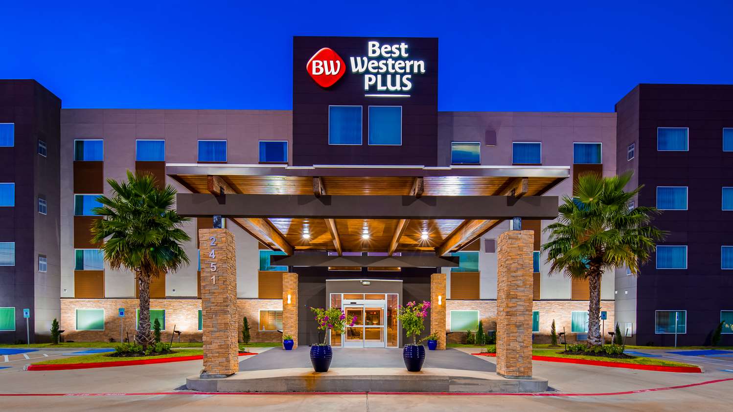 Best Western Plus Westheimer-Westchase Inn & Suite