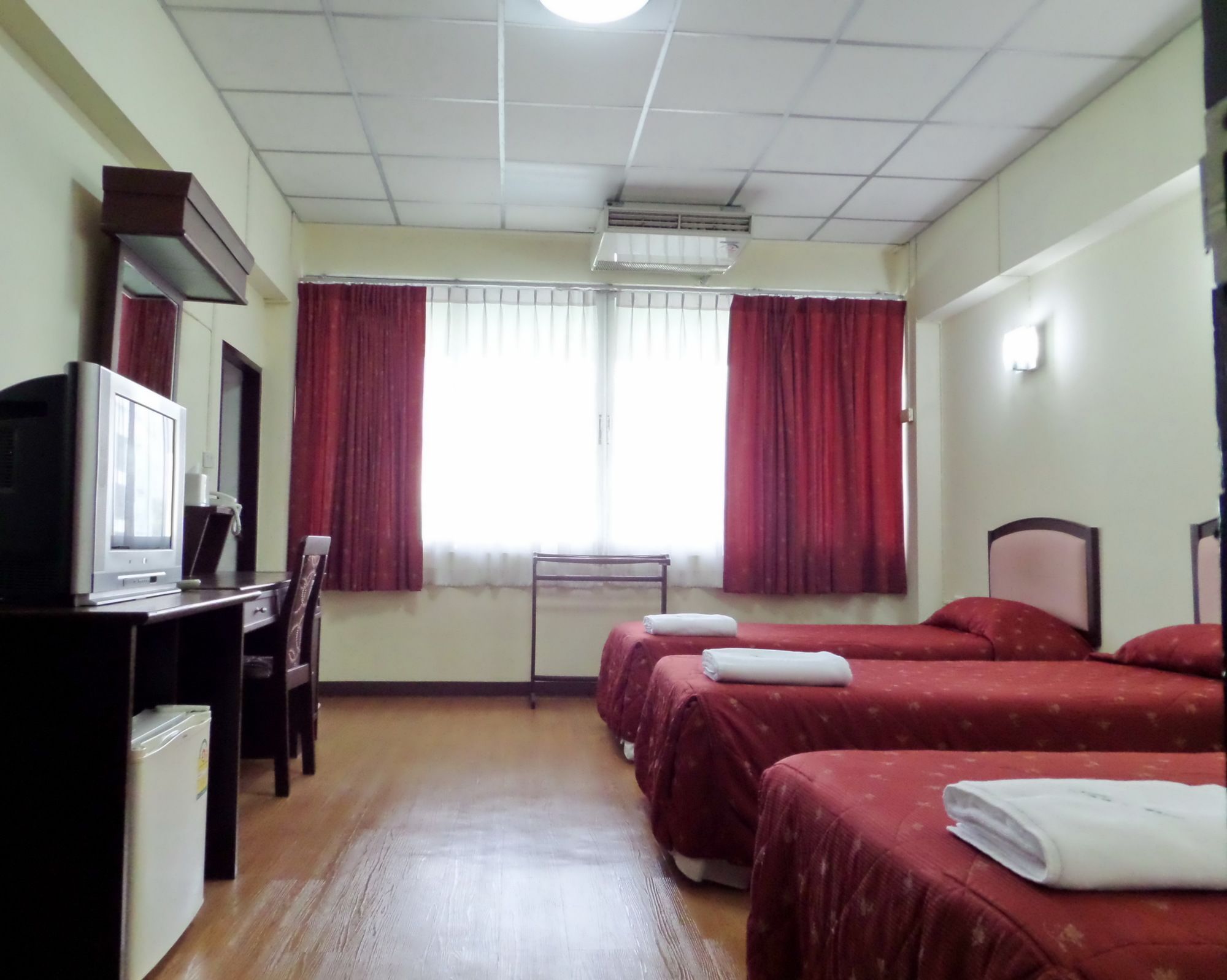 Coop Dopa Hostel